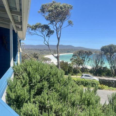 Binalong Beach Cottage Beachfront At Bay Of Fires Next To Restaurant Binalong Bay Eksteriør bilde