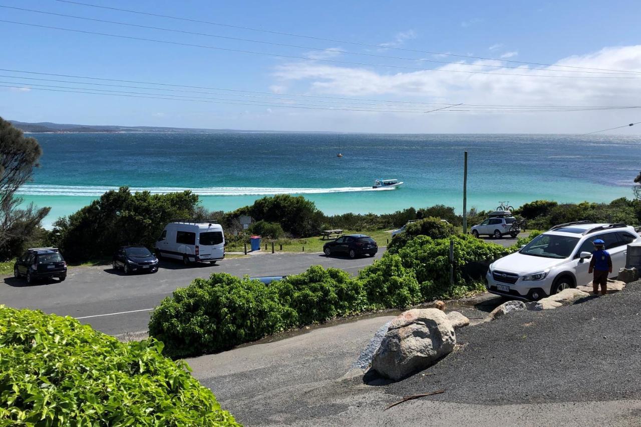 Binalong Beach Cottage Beachfront At Bay Of Fires Next To Restaurant Binalong Bay Eksteriør bilde