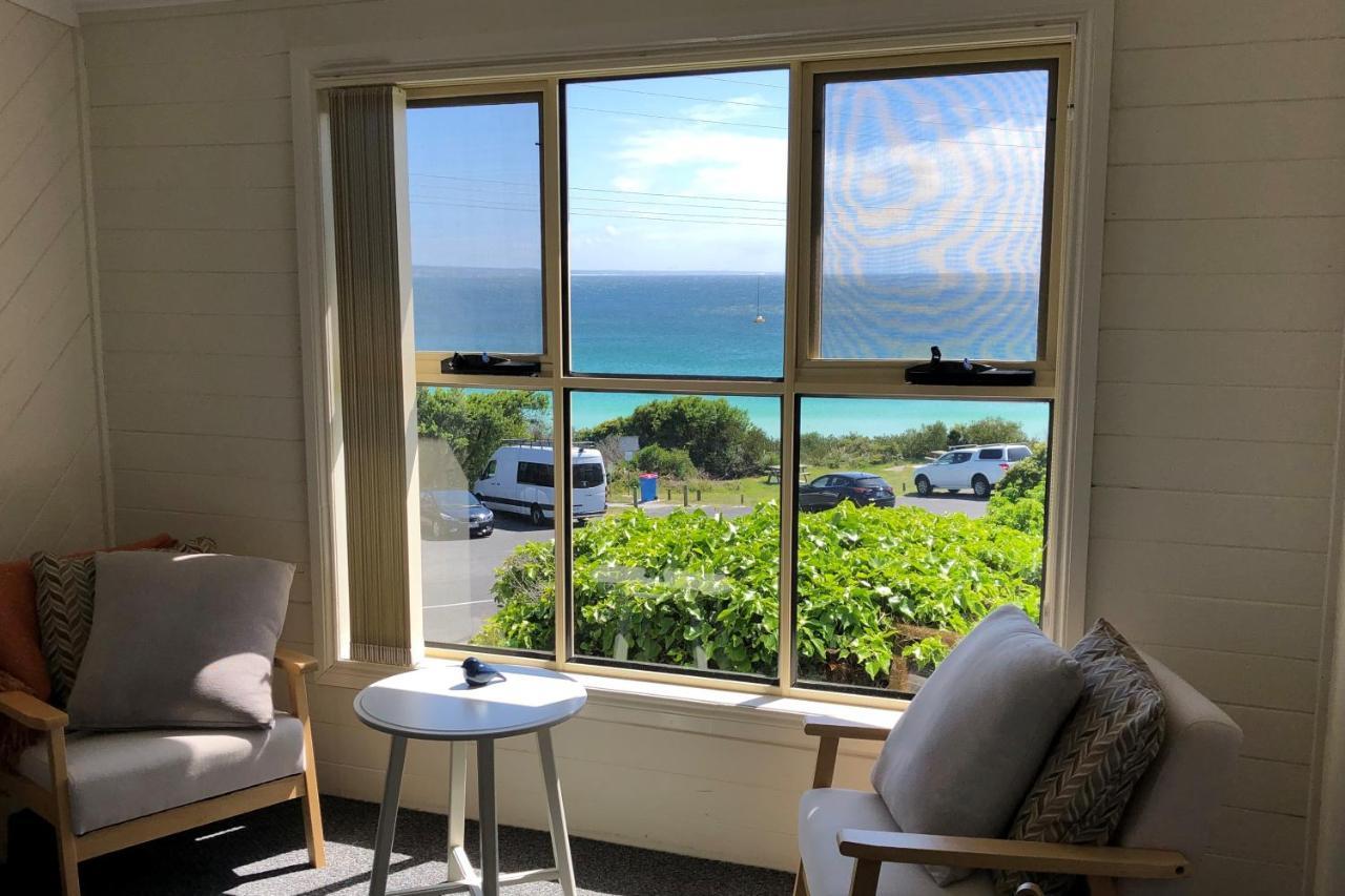 Binalong Beach Cottage Beachfront At Bay Of Fires Next To Restaurant Binalong Bay Eksteriør bilde