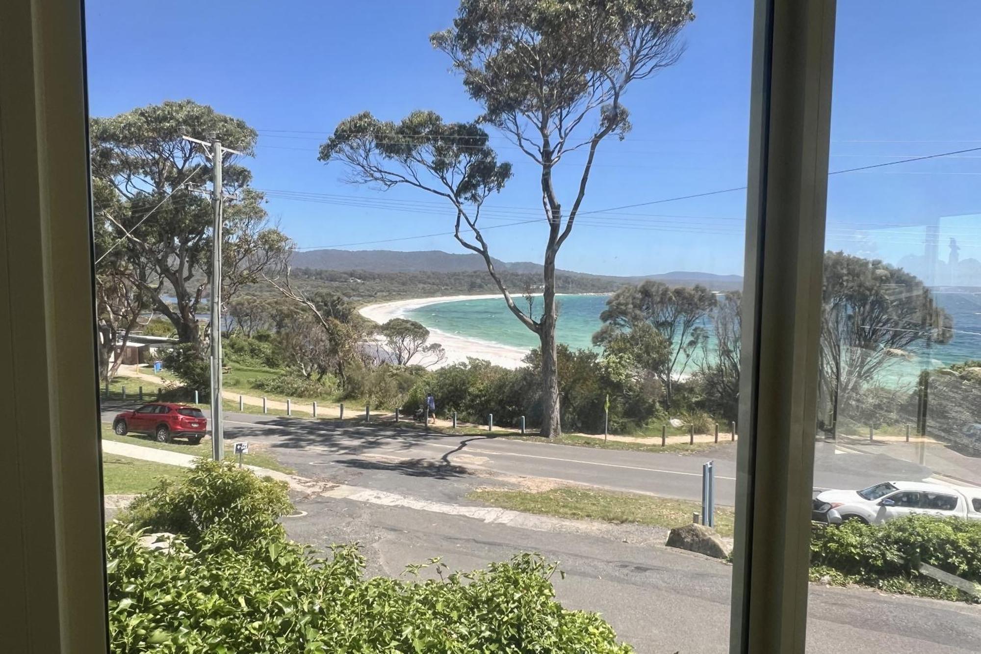 Binalong Beach Cottage Beachfront At Bay Of Fires Next To Restaurant Binalong Bay Eksteriør bilde